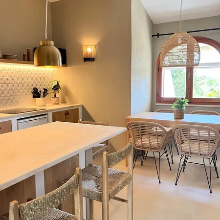 Baia Dorata * Porto Istana