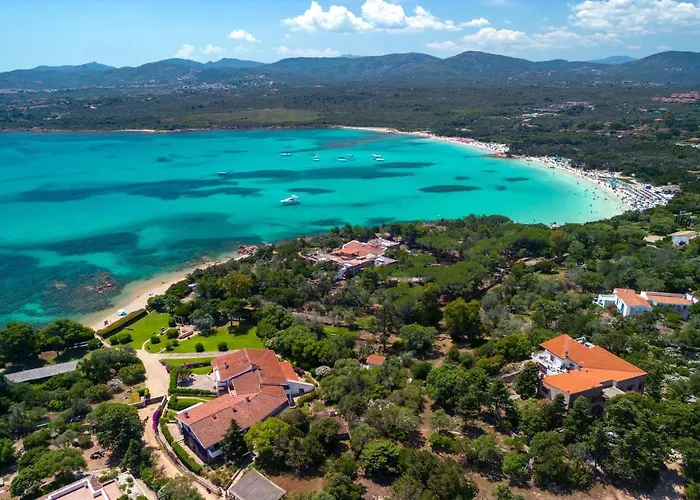 Baia Dorata Porto Istana